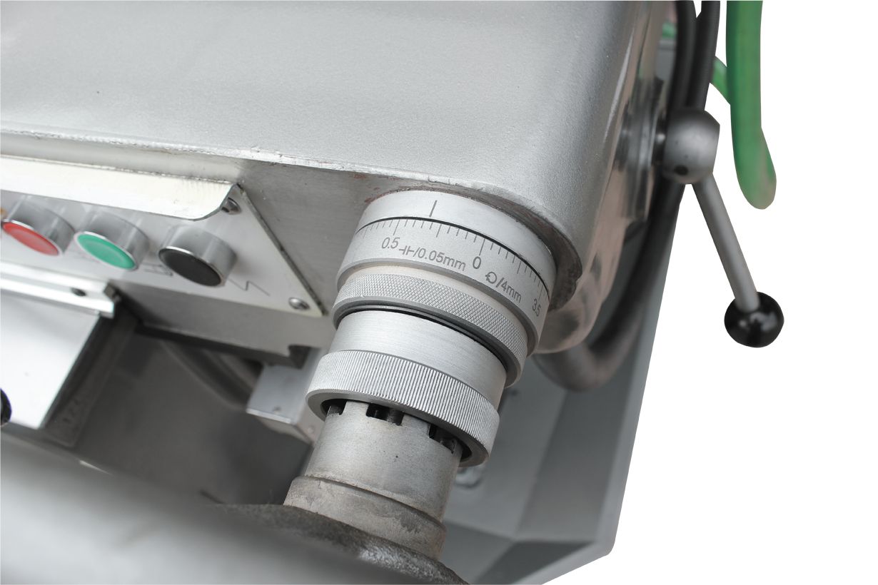 JET JMD-1252 DRO Универсальный фрезерный станок